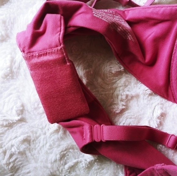 Victoria's Secret Lined perfect coverage pink bra - Picture 3 of 7